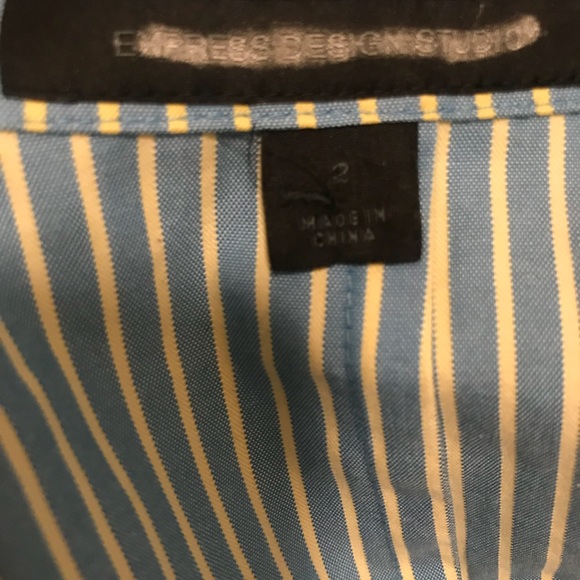 Express Blazer - Picture 3 of 3